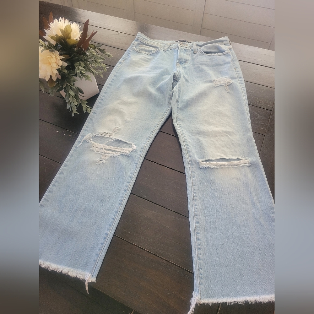 Flying Monkey Light Wash Distressed Straight Leg Jeans - Size 26